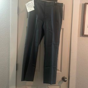 VTG NWT Levi’s Action Cotton green slacks 34x31